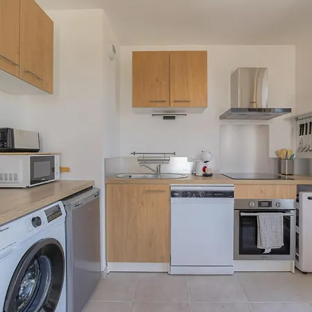 Apartamento Verdun- Lyon - Lb - Confort Et Tranquillité à Dardilly