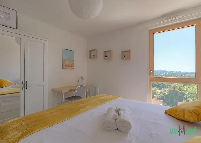 Verdun- Lyon - Lb - Confort Et Tranquillité à Apartamento